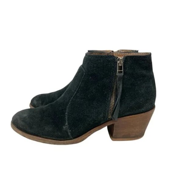 Madewell Janice Black Suede Distressed Toe Ankle Booties - Size 9 - Picture 3 of 9